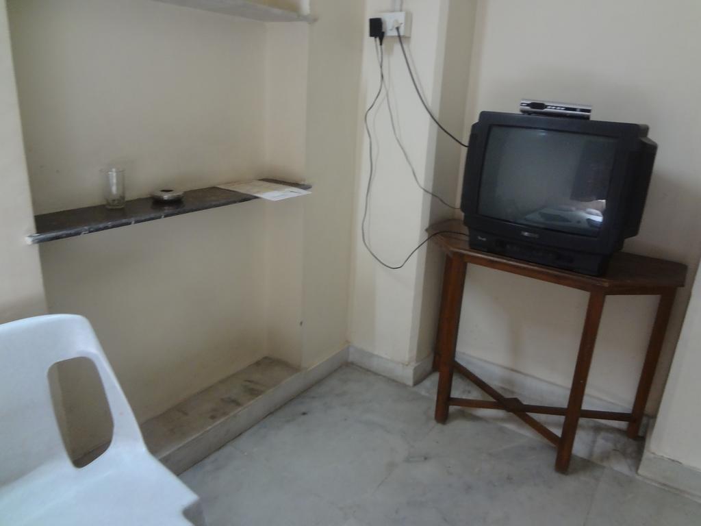 Hotel Rajmandir Pune Ruang foto